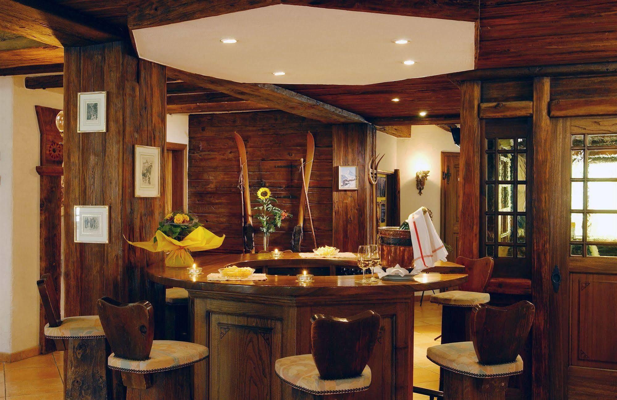 Antika Hotel