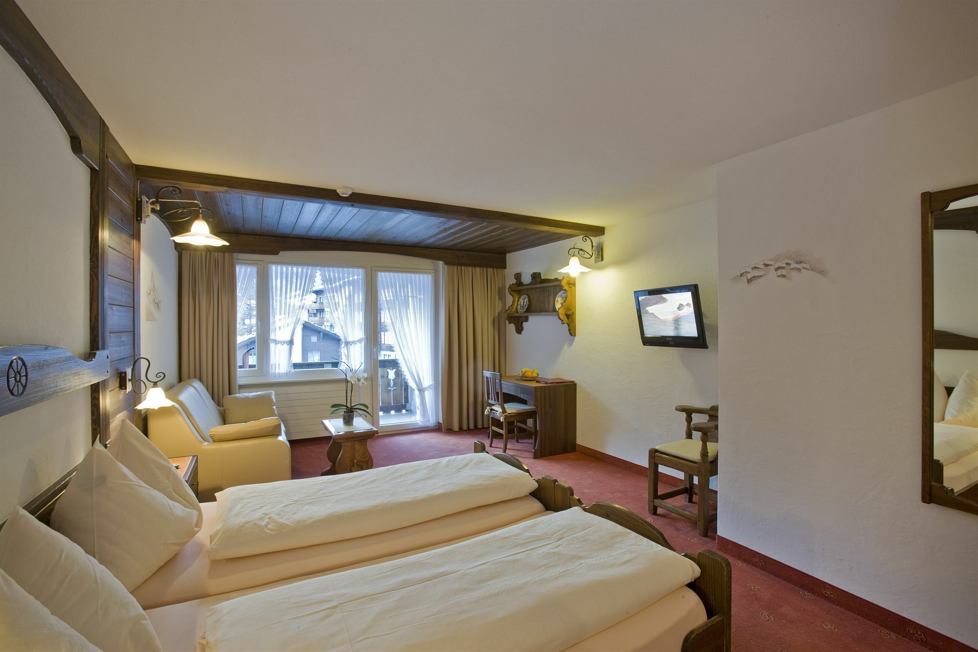Antika Hotel